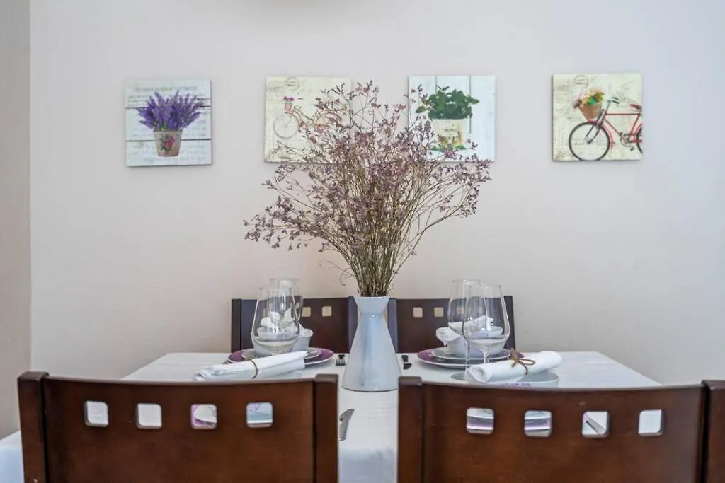 Apartamento Luminosa y soleada casa en el cento de Torre del Mar 0*,