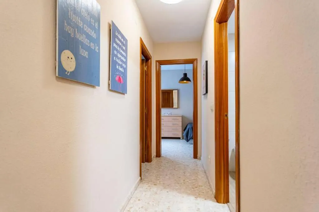Apartamento Luminosa y soleada casa en el cento de Torre del Mar España
